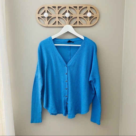 Urban Outfitters Out From Under Jojo Oversized Waffle Knit Top Blue Sz S… - Picture 1 of 8